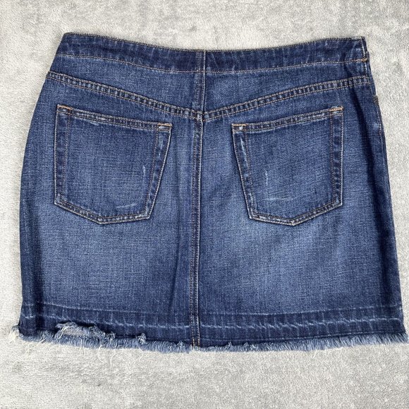 Express Brand distressed Denim Jean Skirt Size 5/6 Frayed Edges‎ hem - Picture 4 of 4